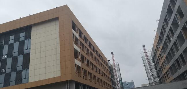 西寧外墻真石漆變色的原因有哪些？